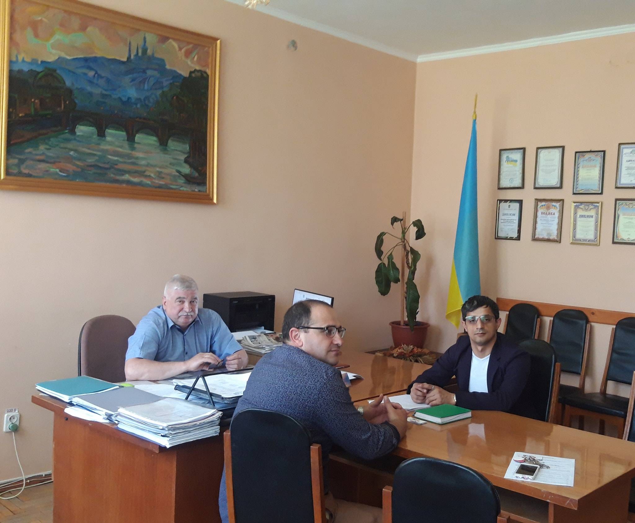 У Мукачеві запрацює перша в Україні ромська столярно-рамочна майстерня