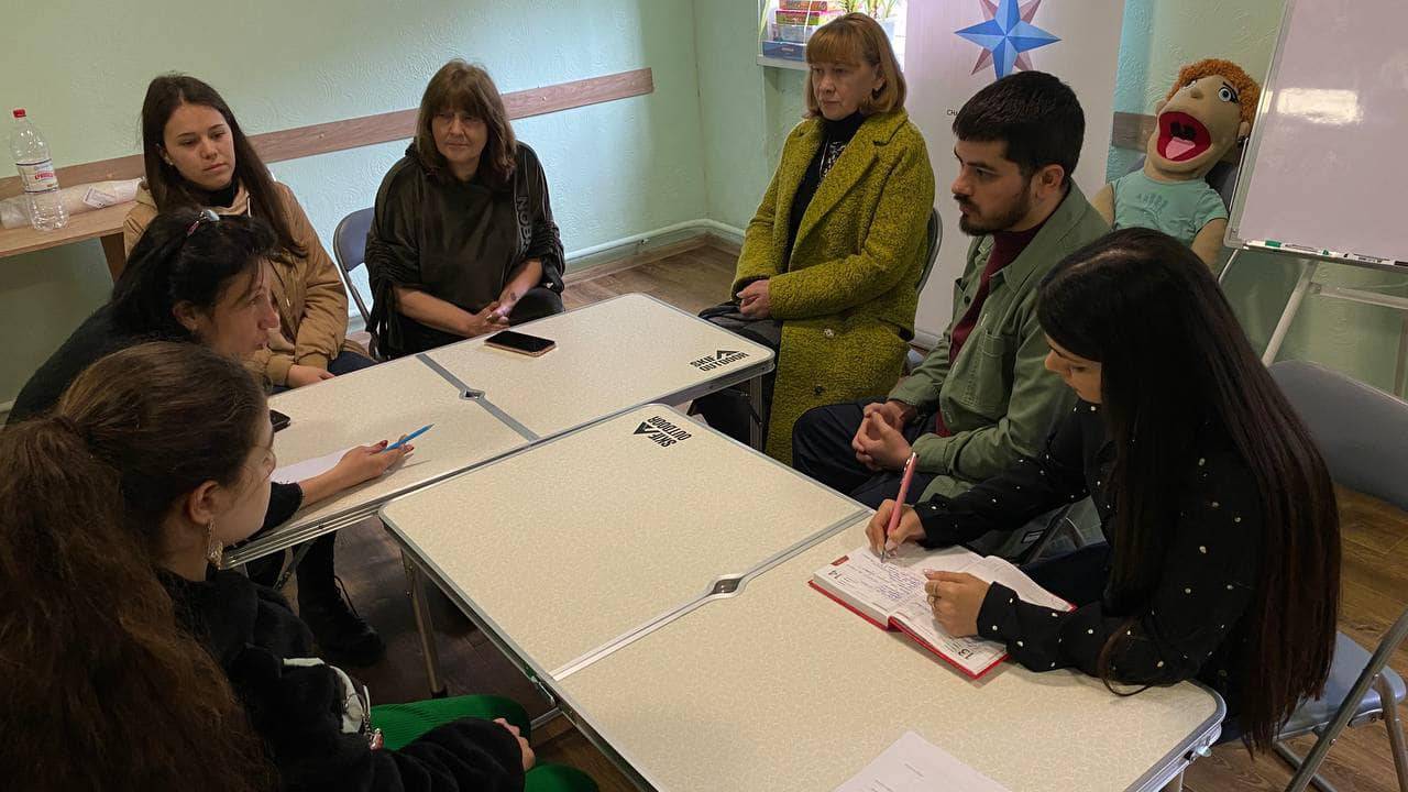 Громадська робота щодо посилення механізму захисту прав ромів ВПО