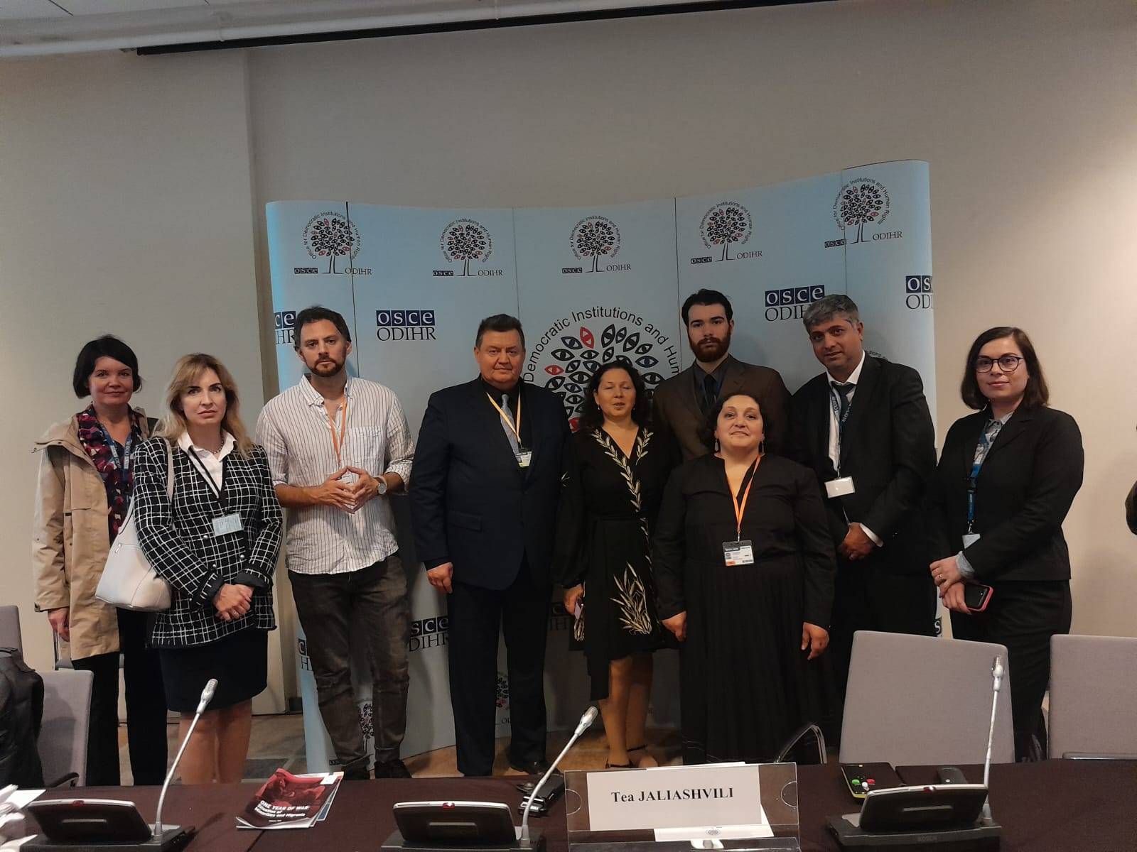 Про українських ромів в умовах війни говорили у гуманітарному вимірі у Варшаві